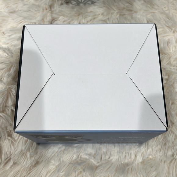 🎉Host Pick🎉Cosori Coffee Warmer & Coffee Mug Set (17oz mug) - Picture 8 of 10